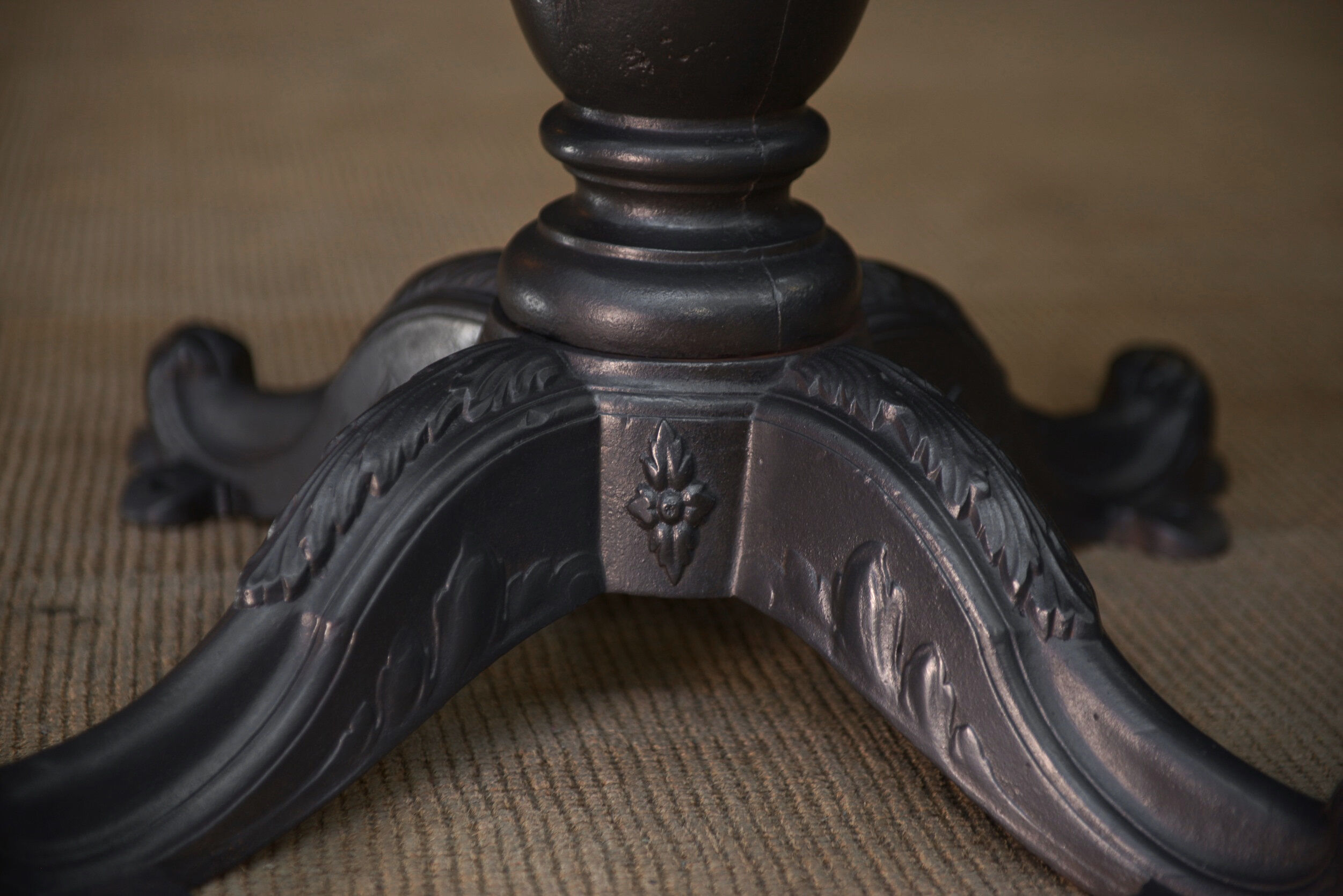 Cast iron pedestal table 1900 Round beech top