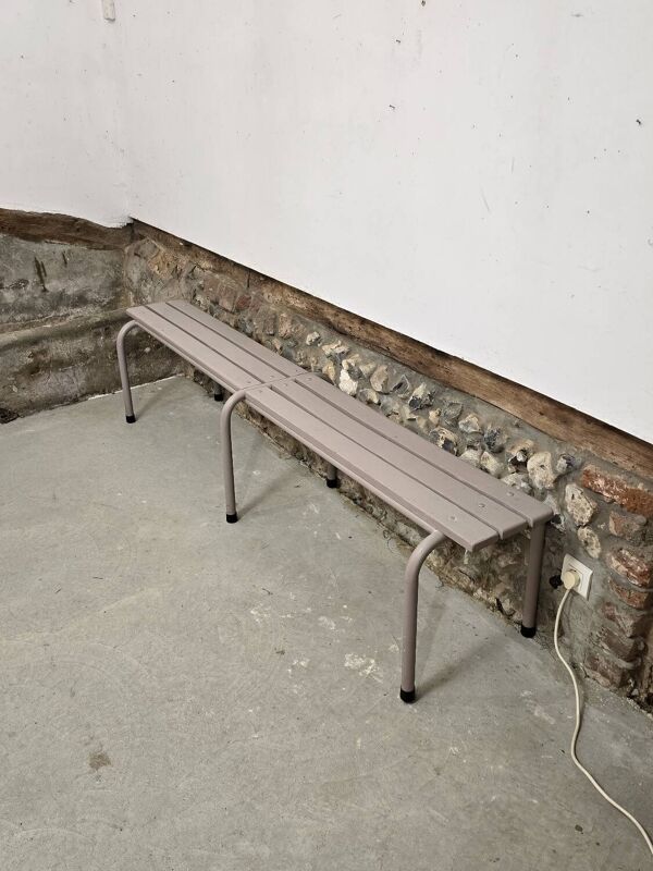 Banc d'école relooké mauve clair 1970 taille adulte