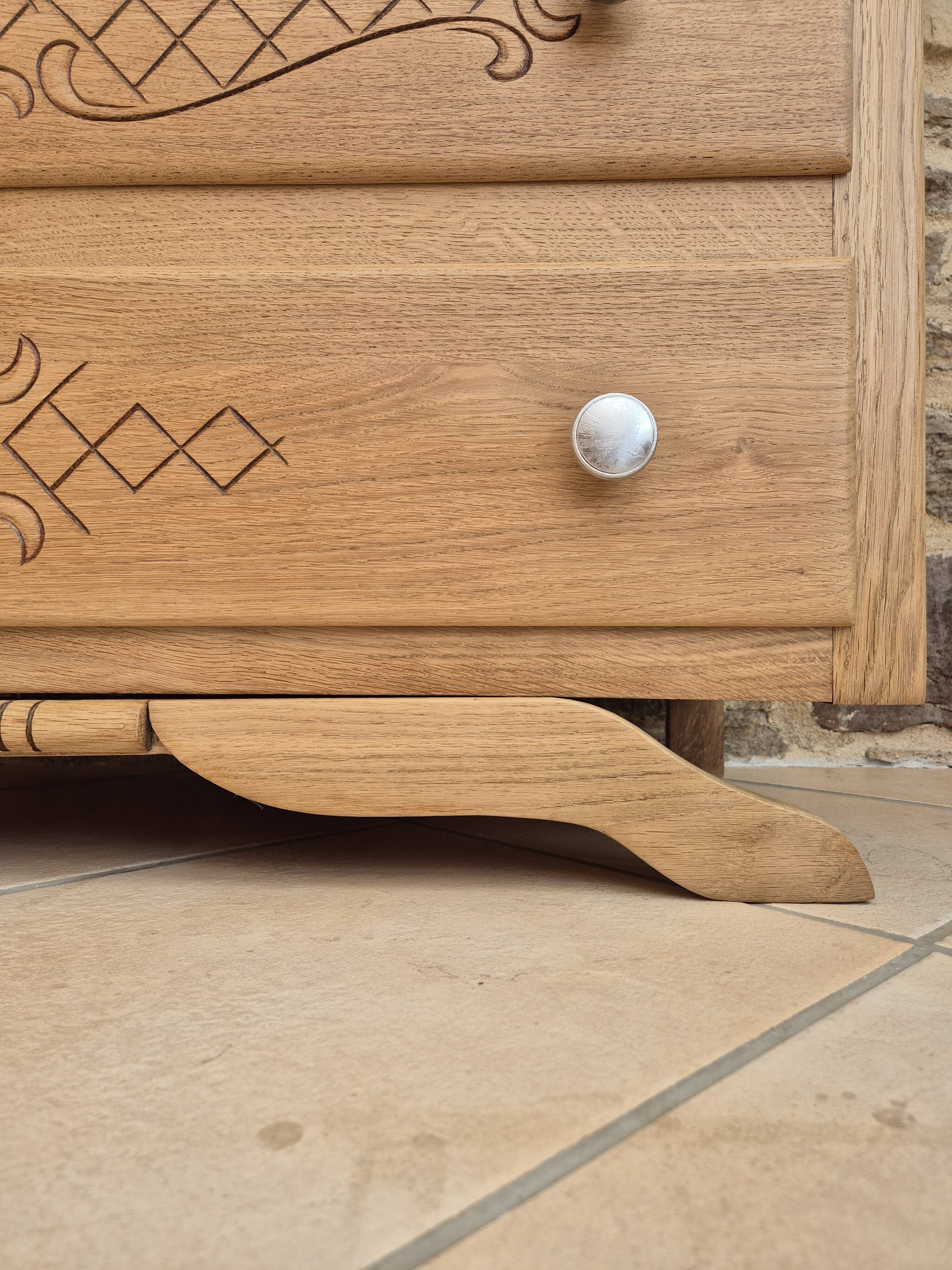 Art Deco chest of drawers