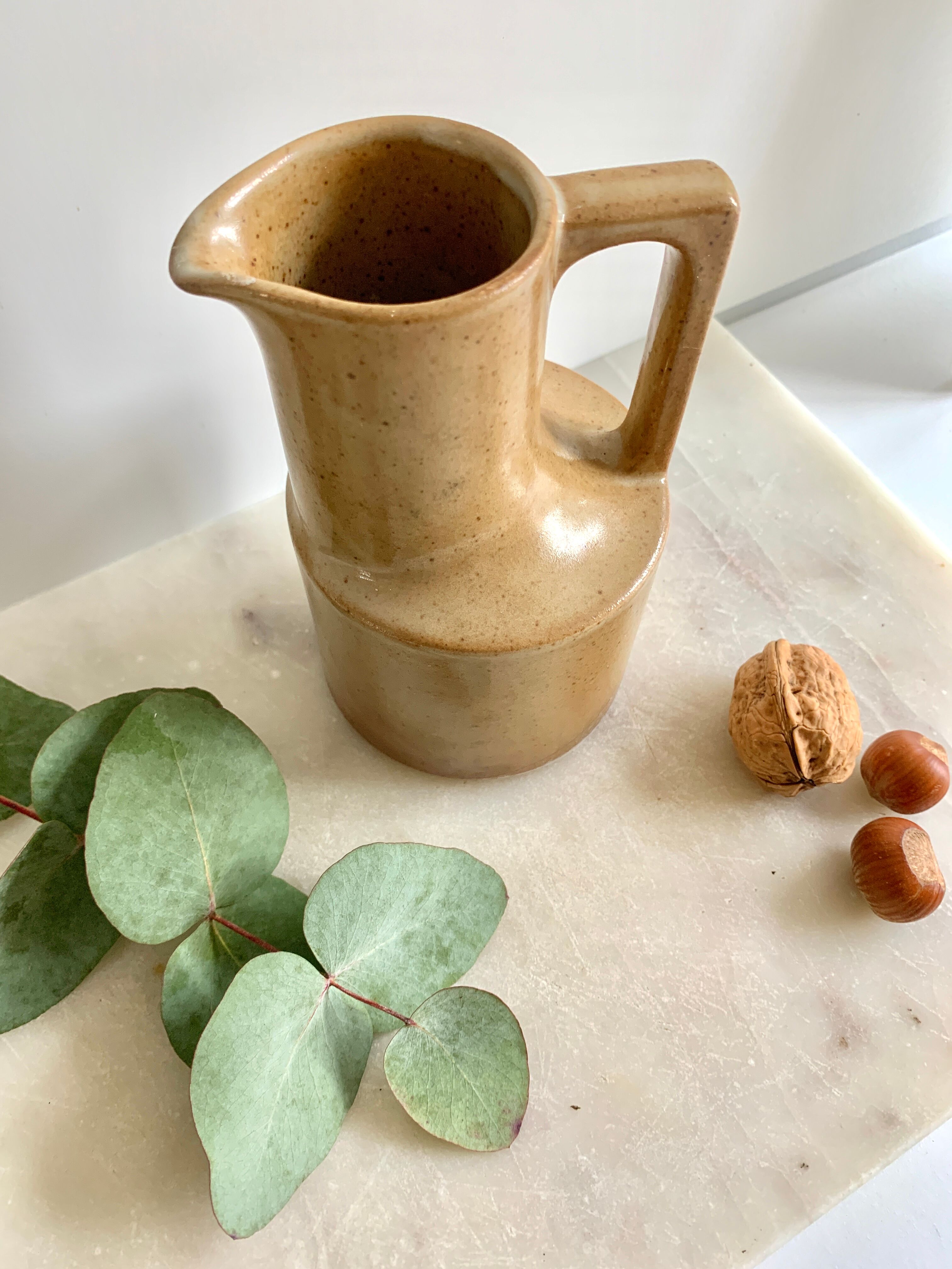 Brenne sandstone pitcher
