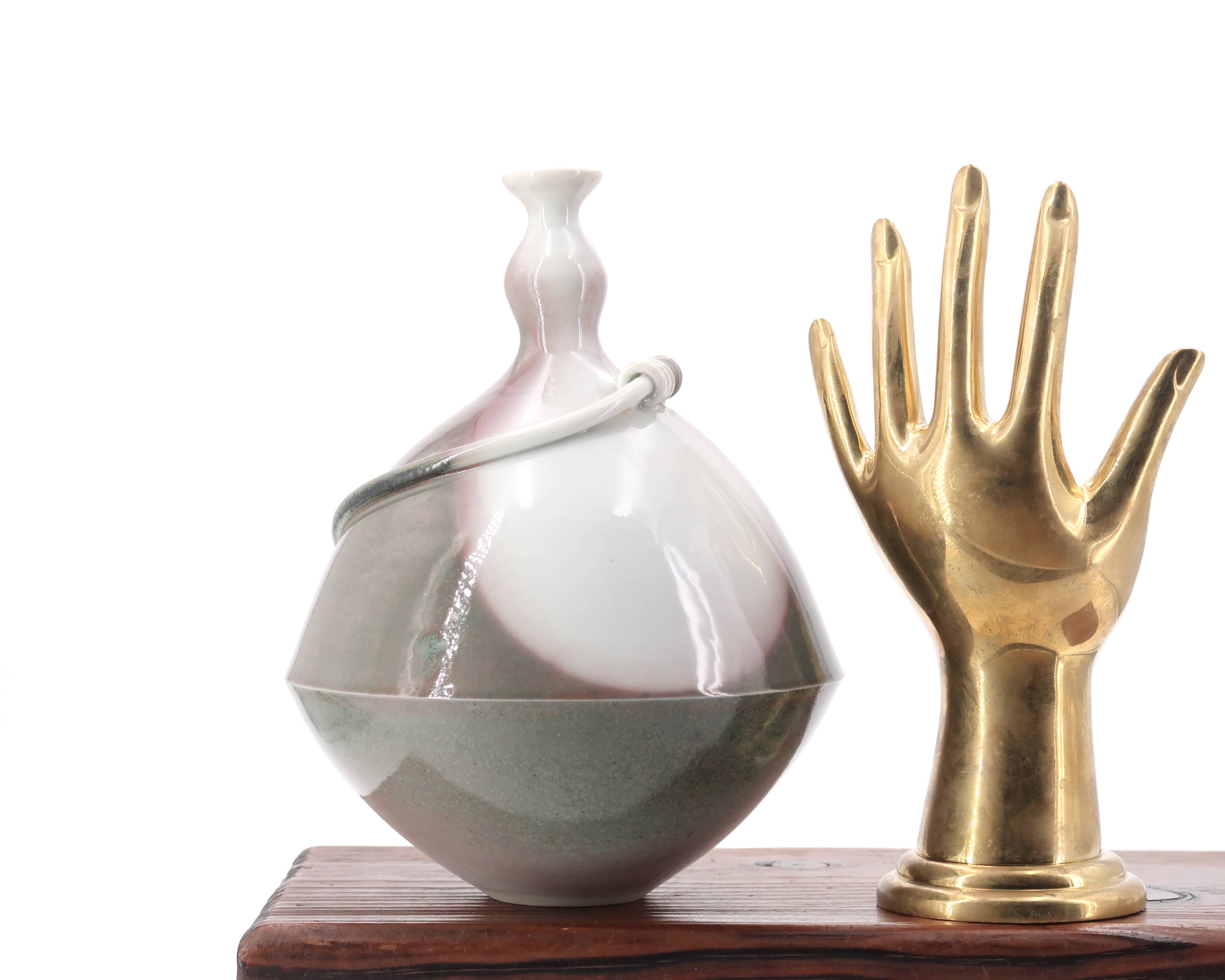 Signed spinning top vase in porcelain, 1970s