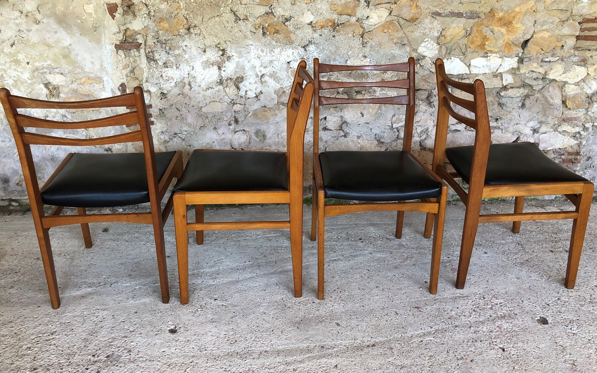 Set of 4 scandinavian chairs in blond teak and black skai 60s