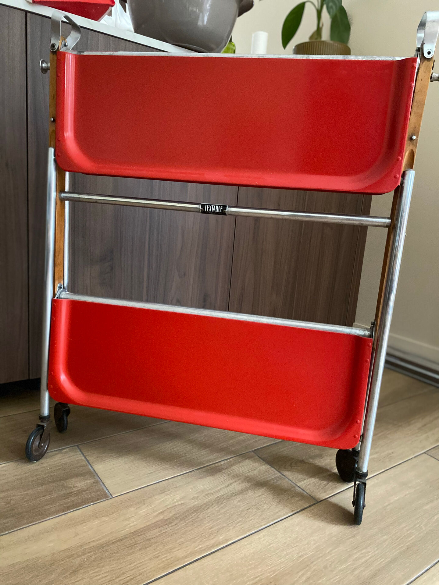 Service trolley rolling table Platex Textable red 70s Space Age