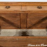 Sideboard at waist height, oak console, Louis Philippe style, 2nd part of the 19th century.