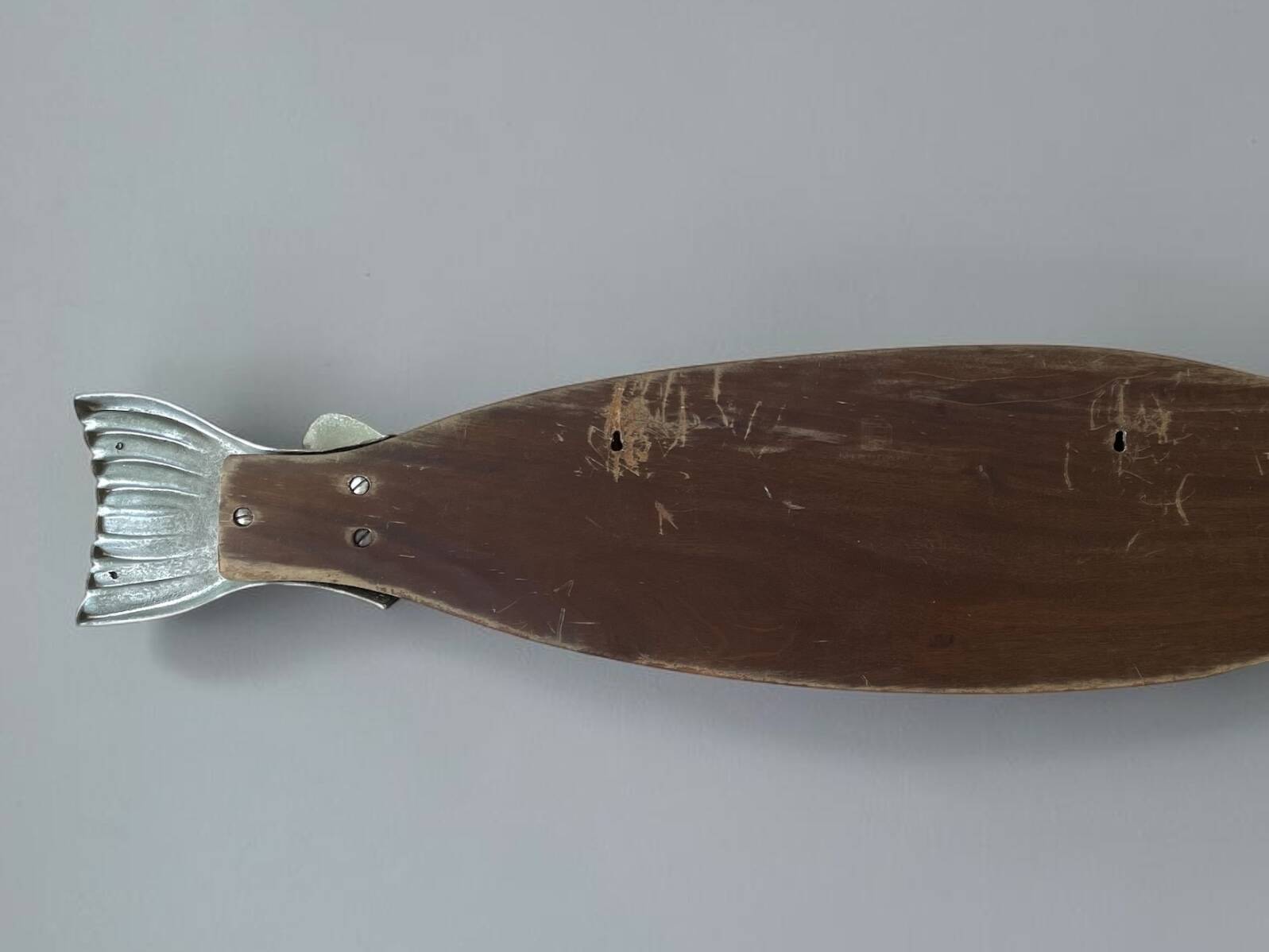 Large wooden and silver-plated fish board, 90 cm
