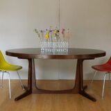 Extendable oval elm table with Baumann extensions