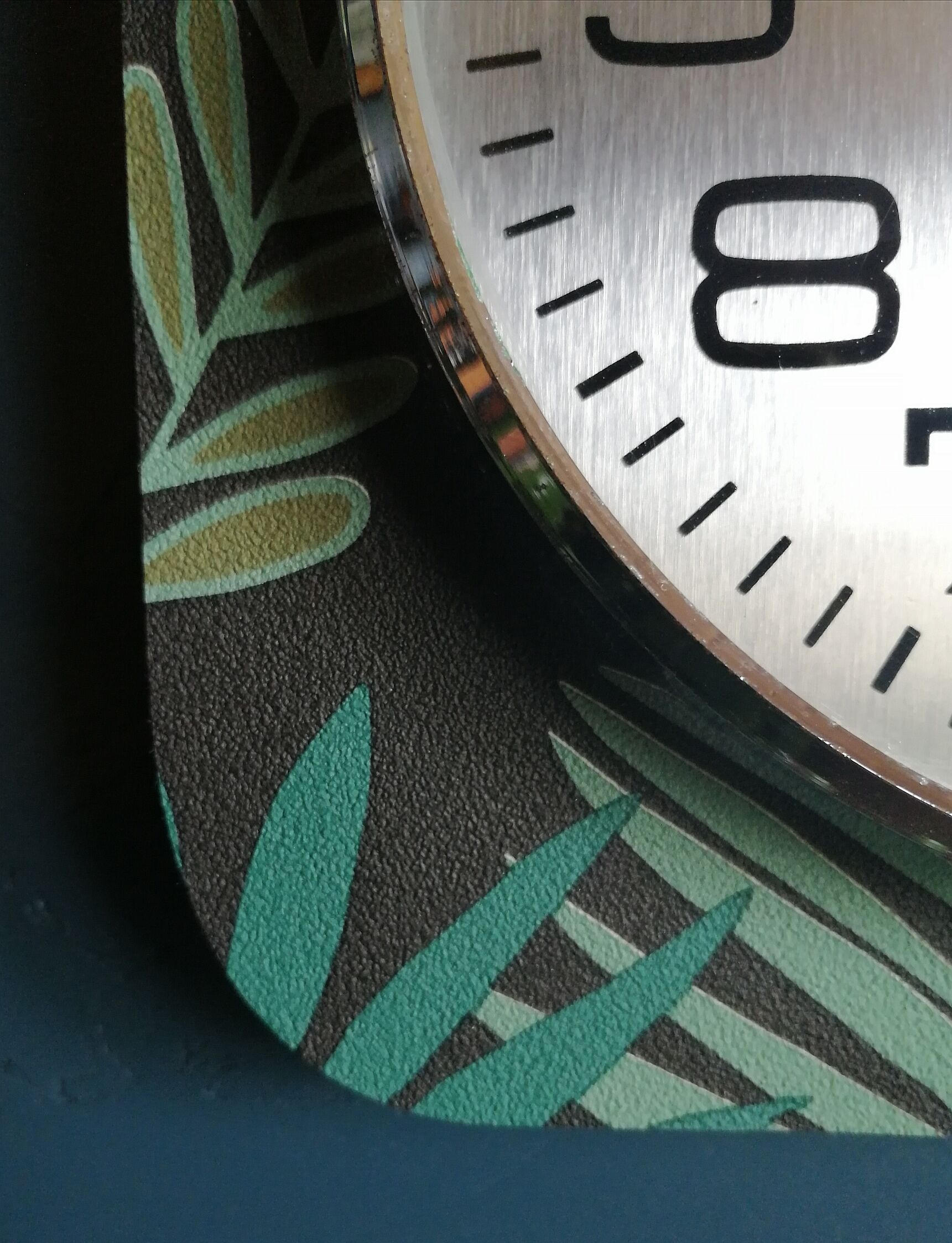 Vintage formica square silent wall clock "Kiplé black green red"