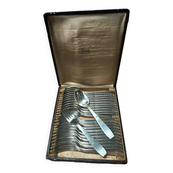 Ecrin ménagère 24 pièces métal argenté Alfénide art déco poinçon 84 gr
