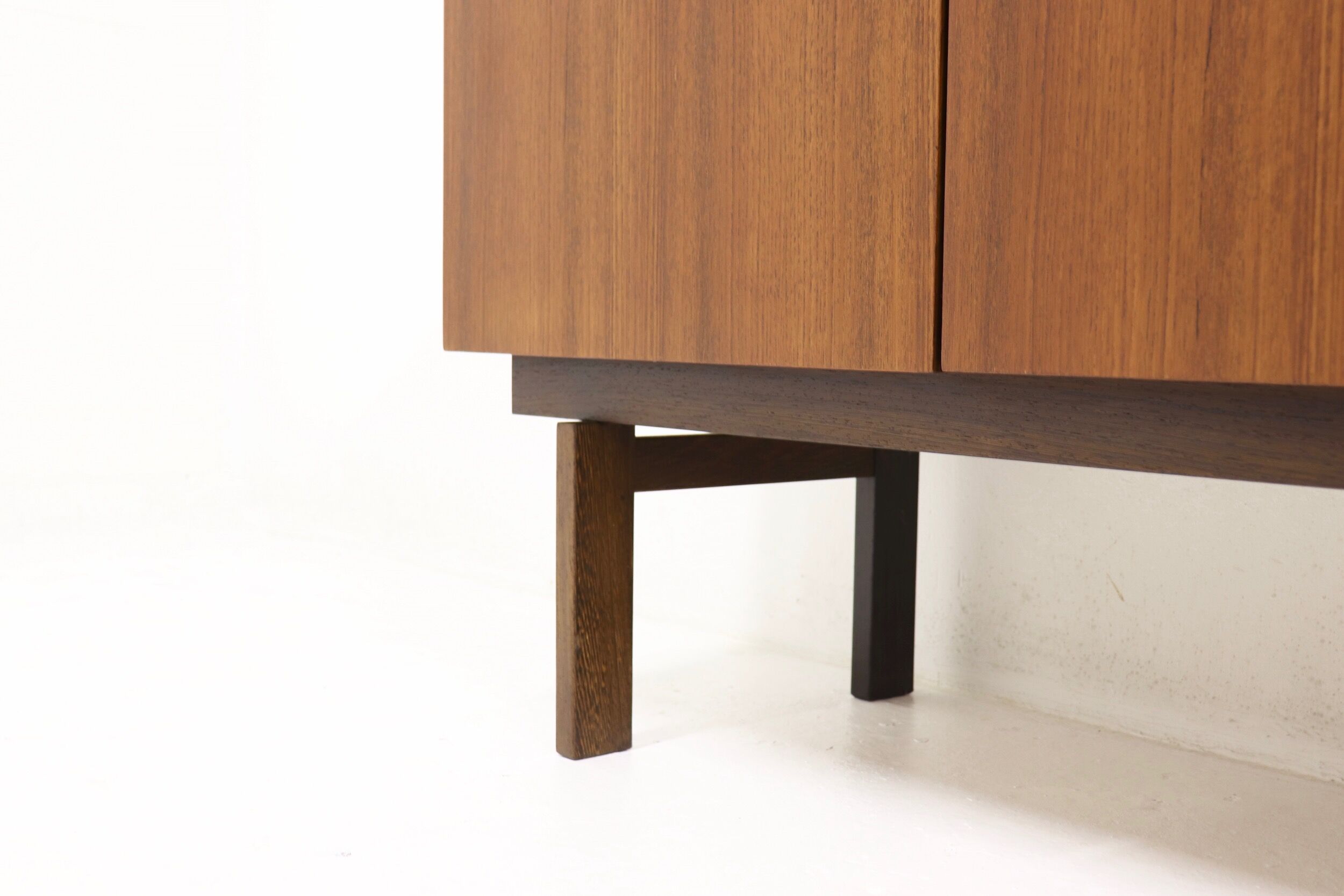 Enfilade de Propos Hulmefa teck années 1960