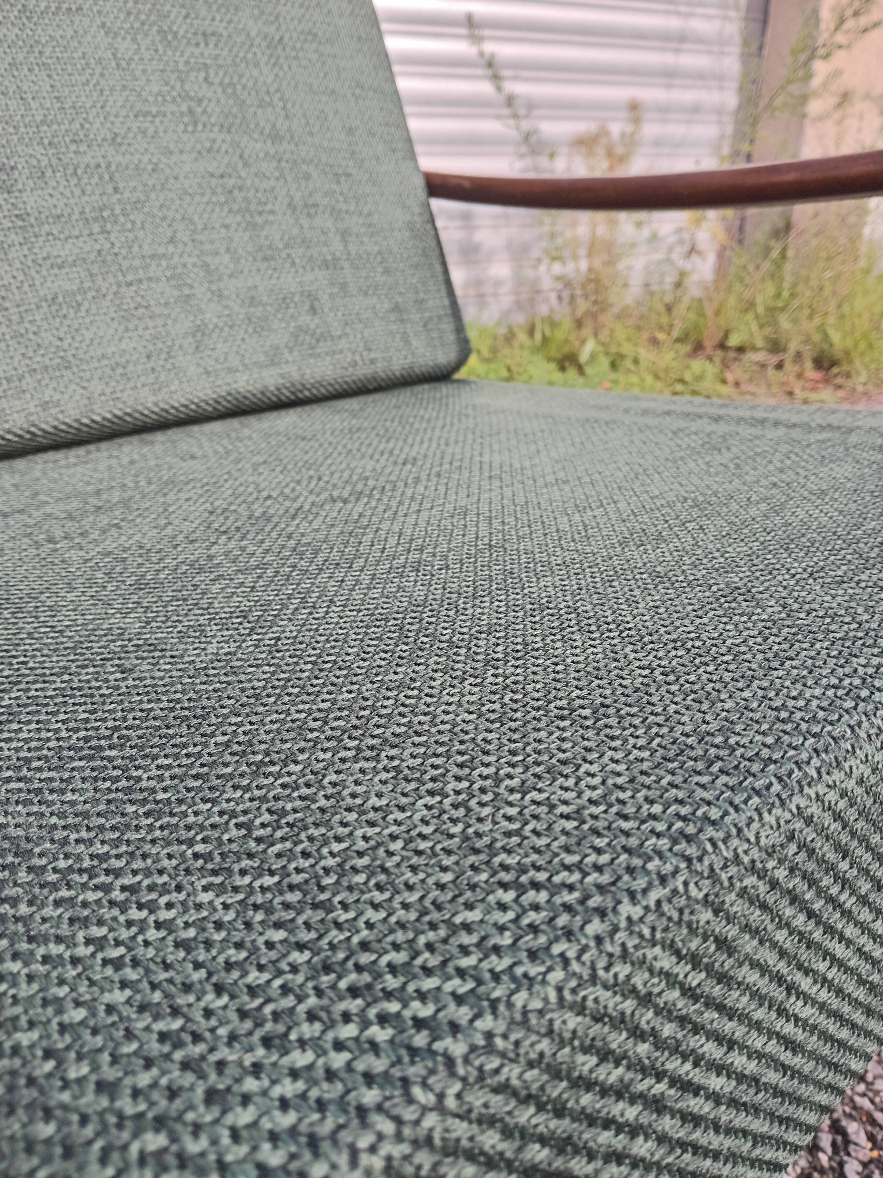 Paire de fauteuils boomerang, années 70
