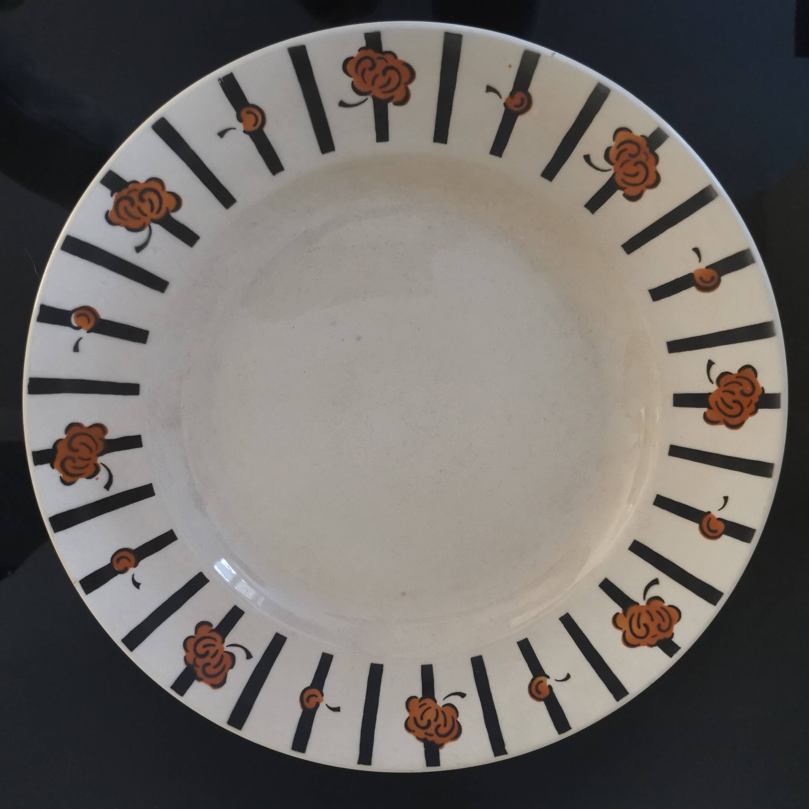 Old Round Serving Dish “Badonviller” black and orange