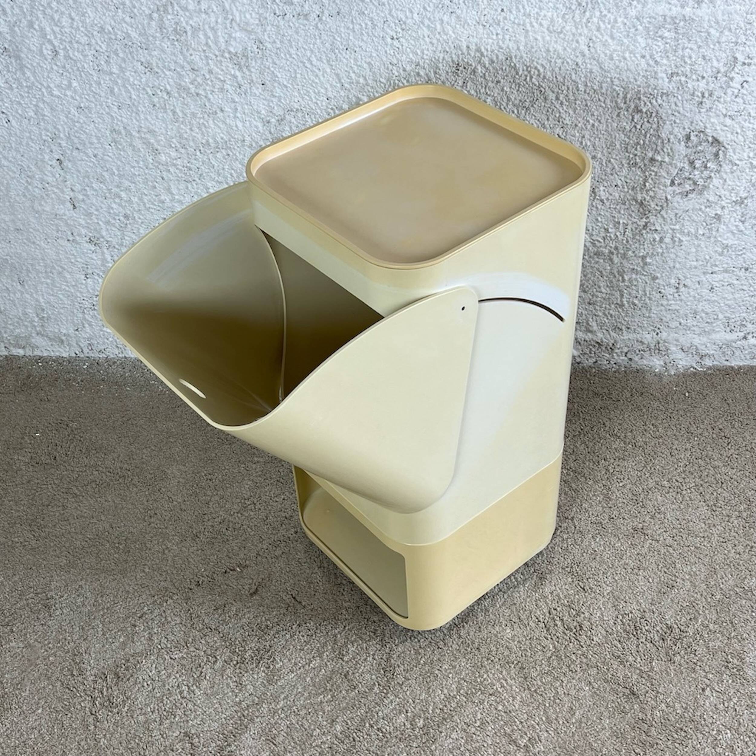 Rare Laundry Basket Container Componibili 4984 Anna Castelli design for Kartell, 60s