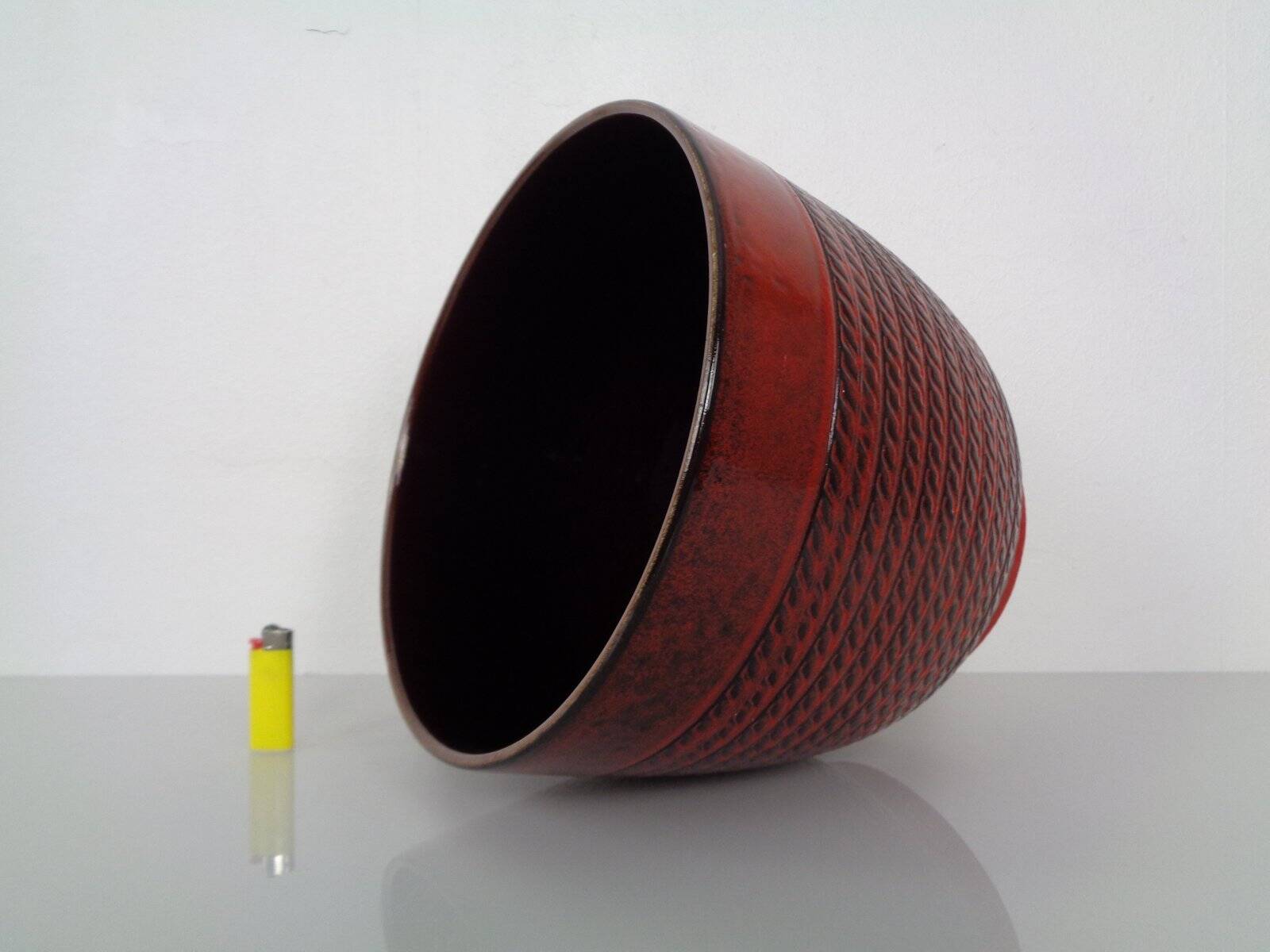 Large ceramic cachepot from Bay Keramik, Germany, 1970s.