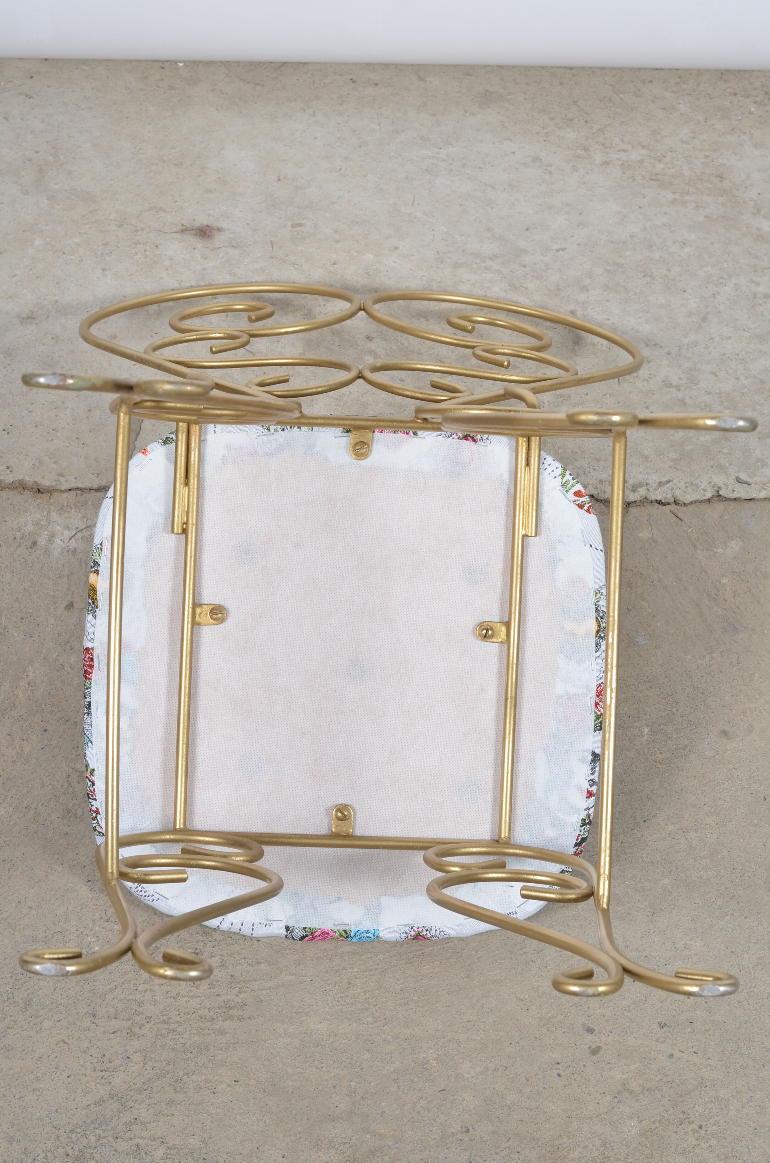 Chaise dossier coeur