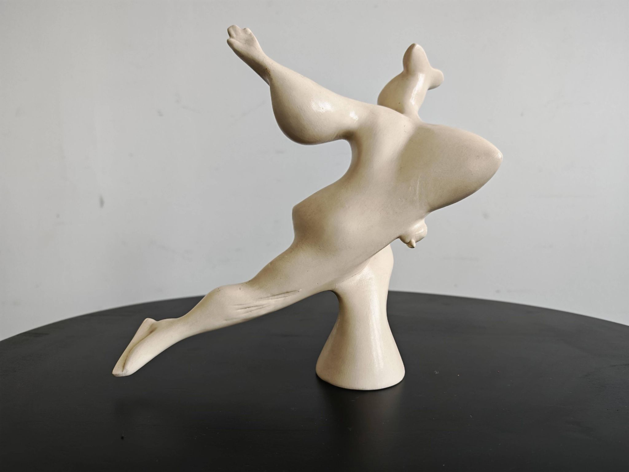Art Deco ceramic figurine of an artistic skater, Czechoslovakia, 1950s.