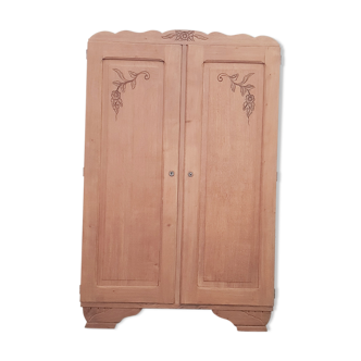 Vintage cabinet