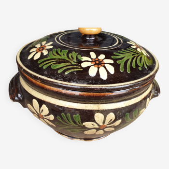 Glazed terracotta tureen