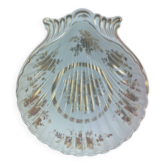 Limoges, large gold and gadroon scallop shell, empty pocket, salad bowl, compotier