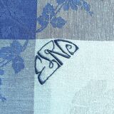 White and blue damask tablecloth 1m50 x 1m50