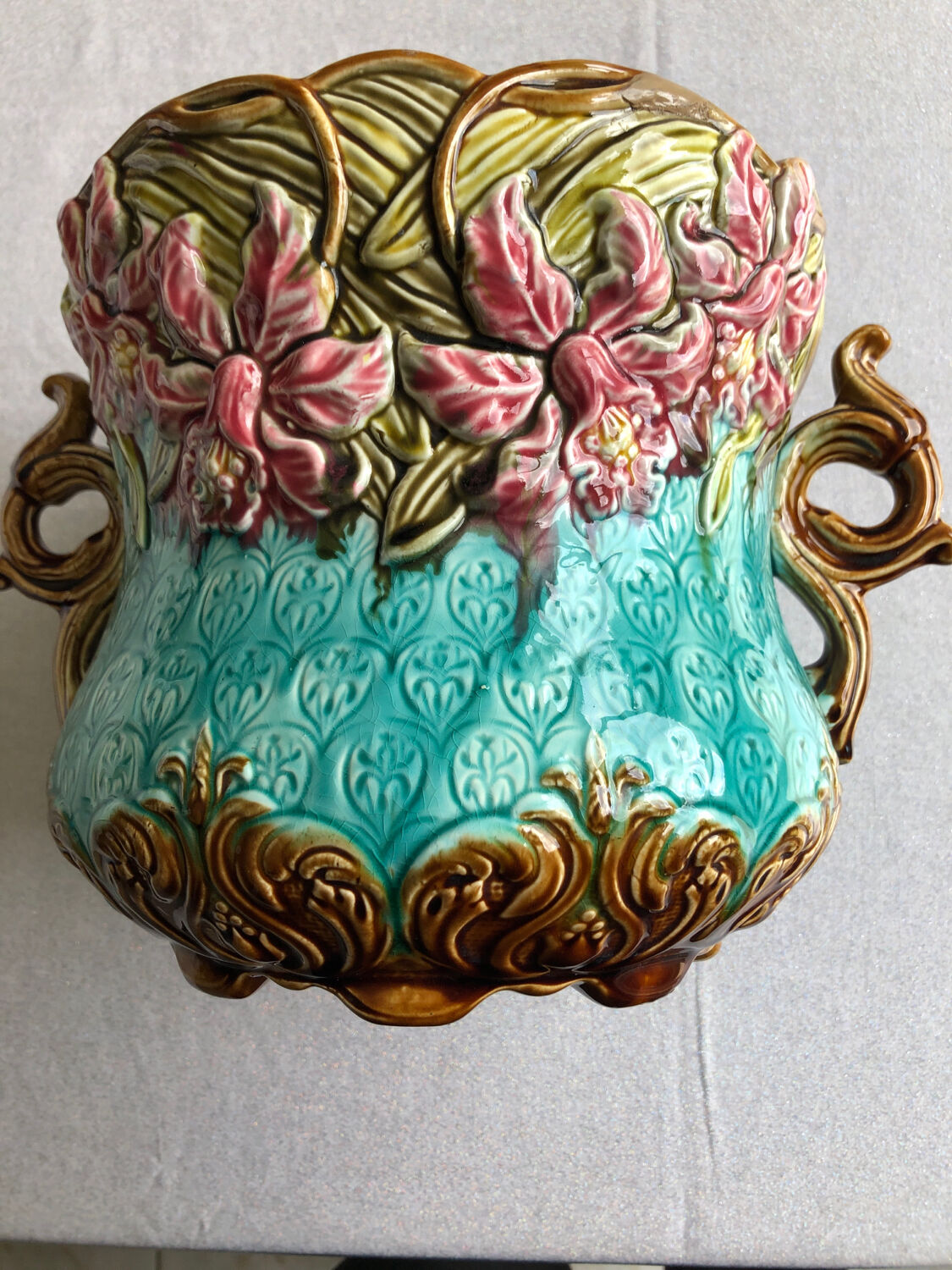 Slip pot cover