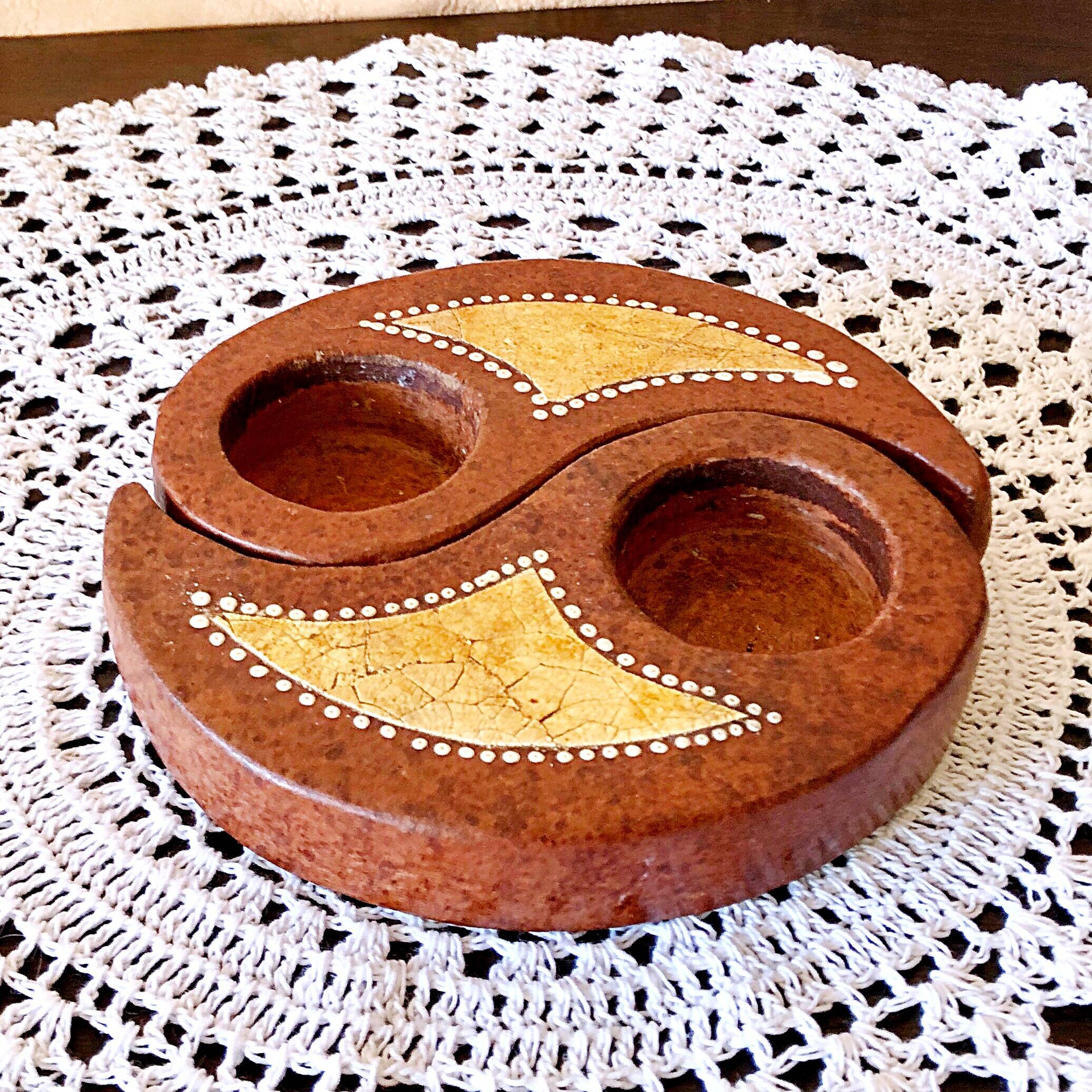 Double tealight candle holder YIN -YANG terracotta handmade decor Indonesia