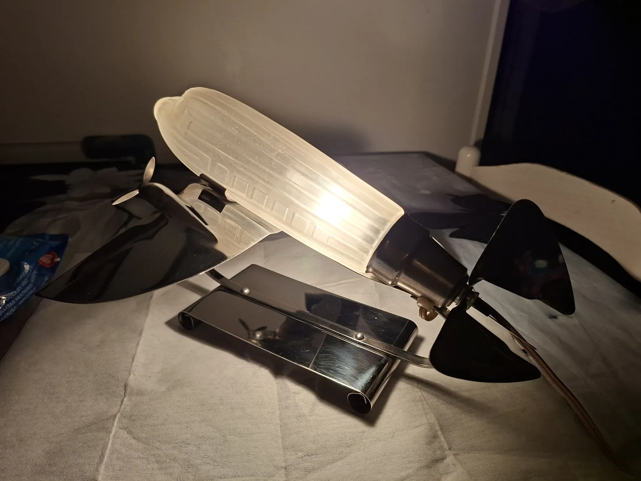 Rare lamp/airship sarsaparilla deco designs nyc