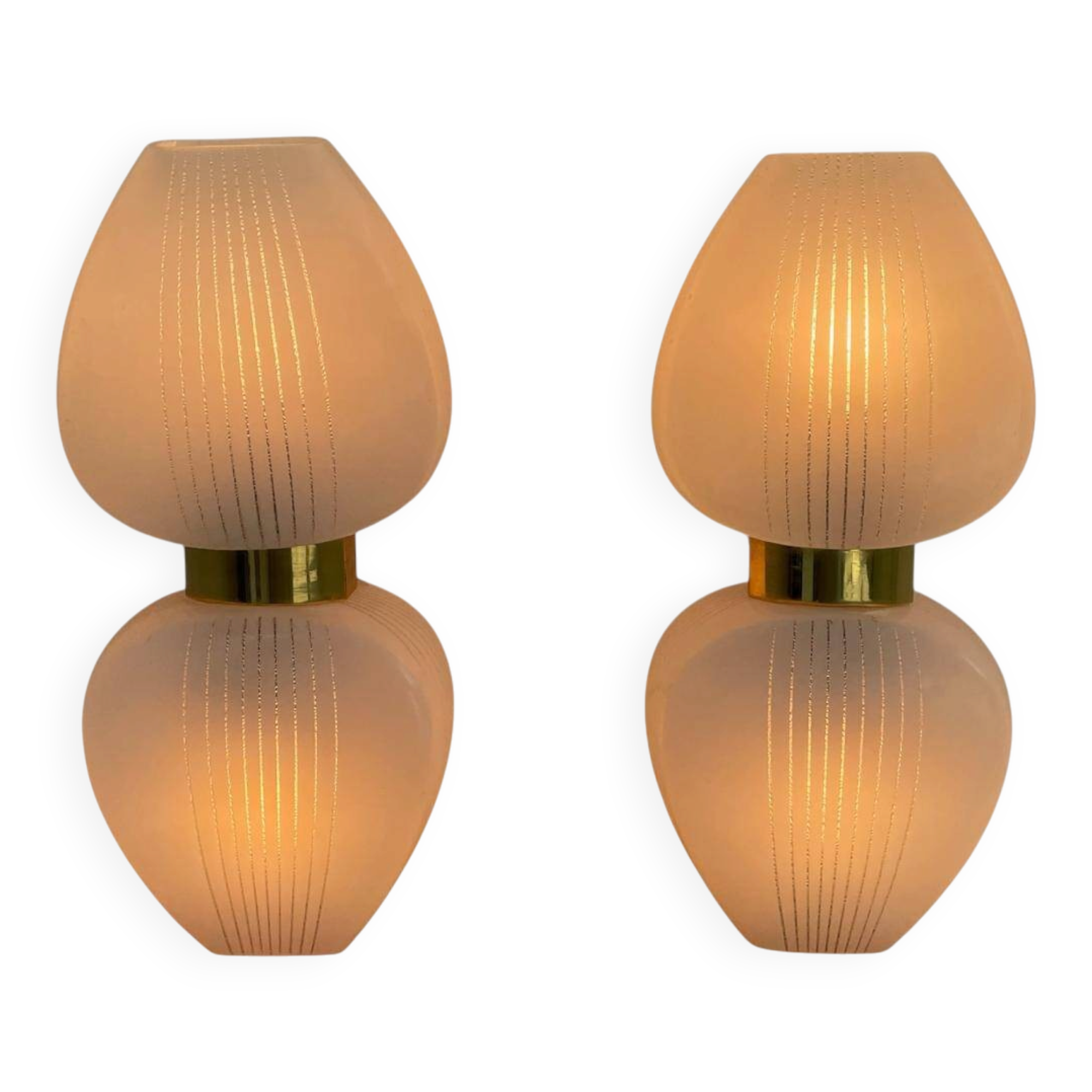 Pair of vintage wall lights from the 60s-70s in striped opaline glass and gilded brass.