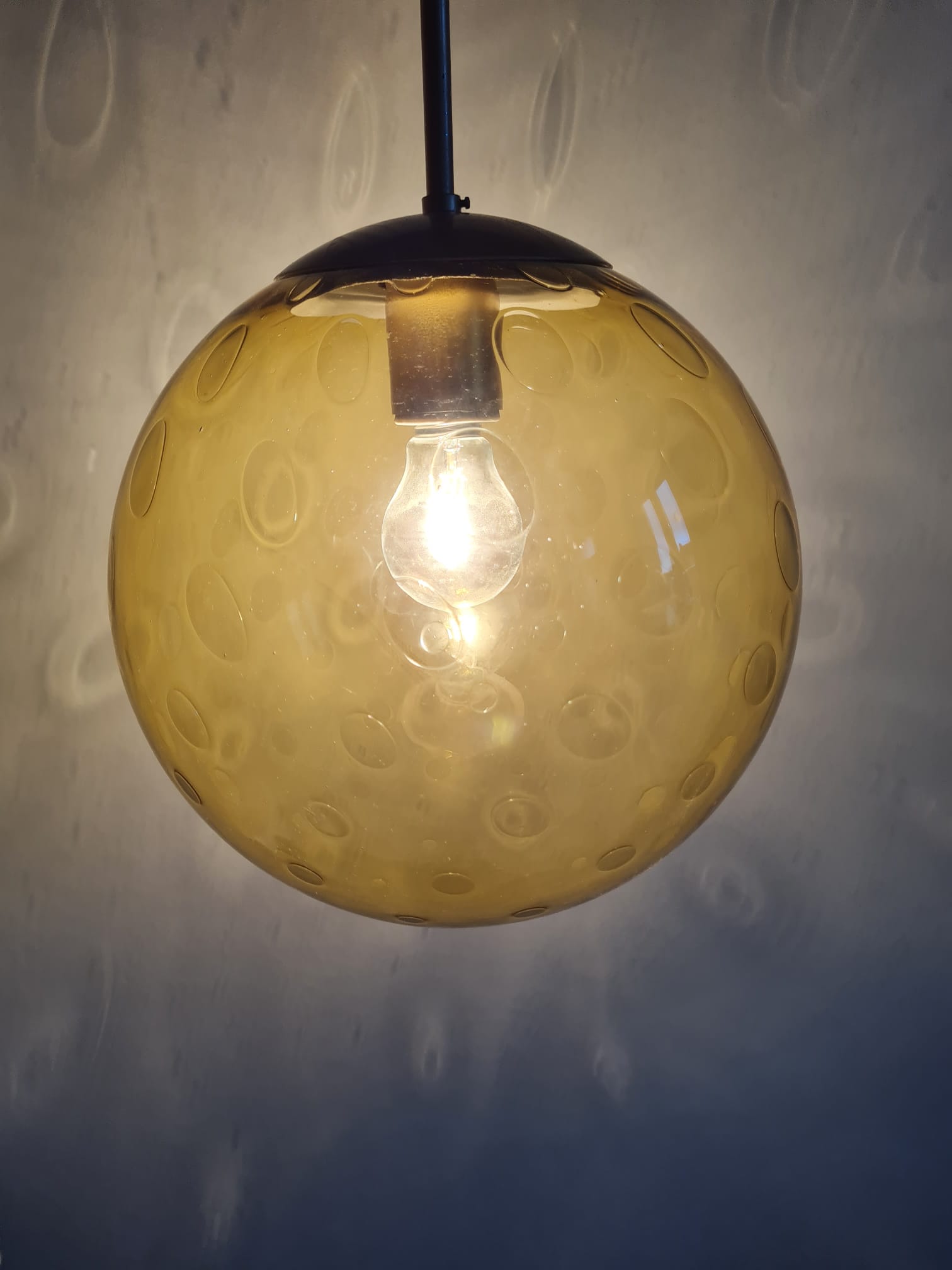 Suspension globe glass smokes amber bubble Peill & Putzler space age