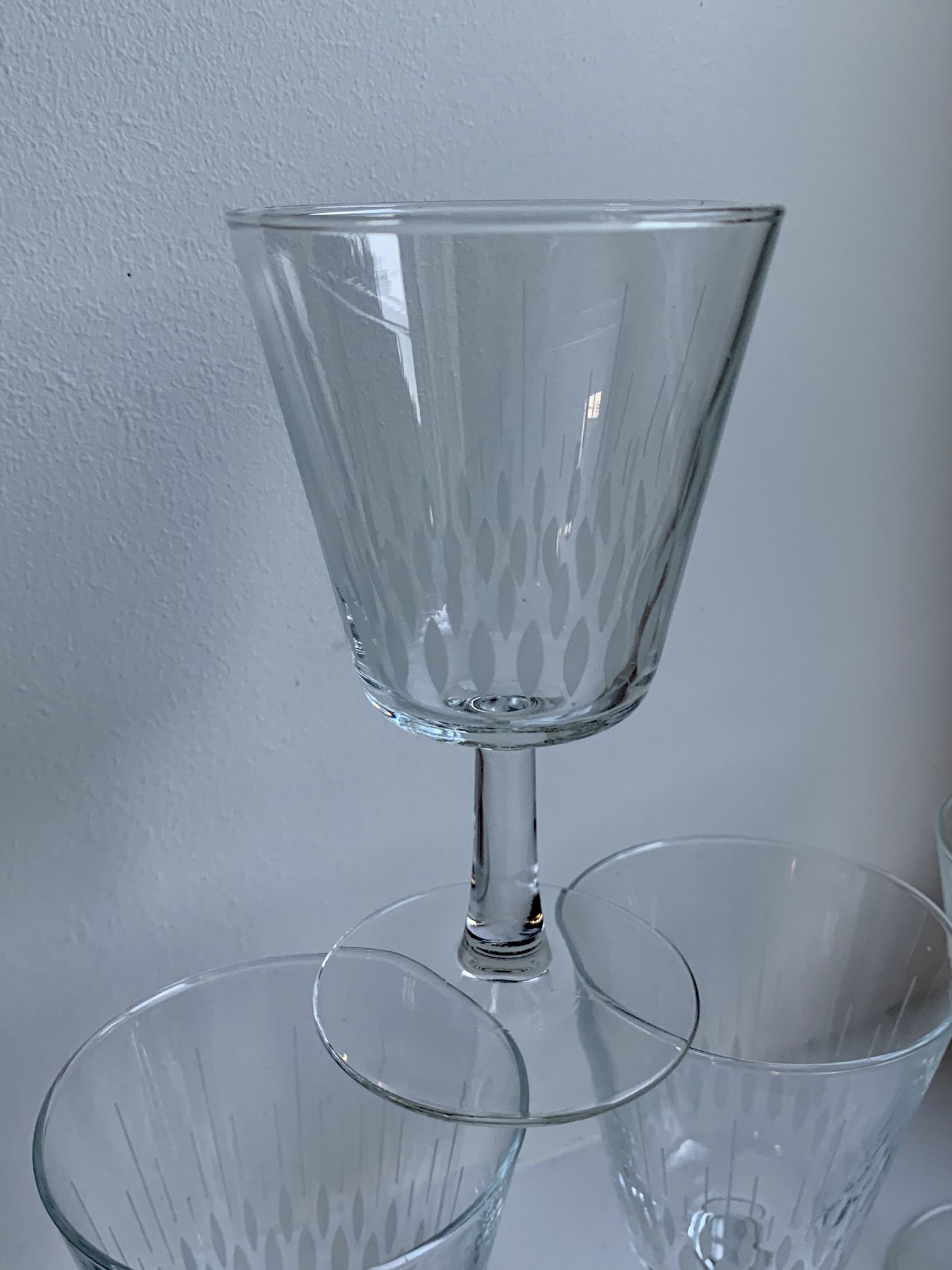 Set of 4 crystal wine glasses 60s