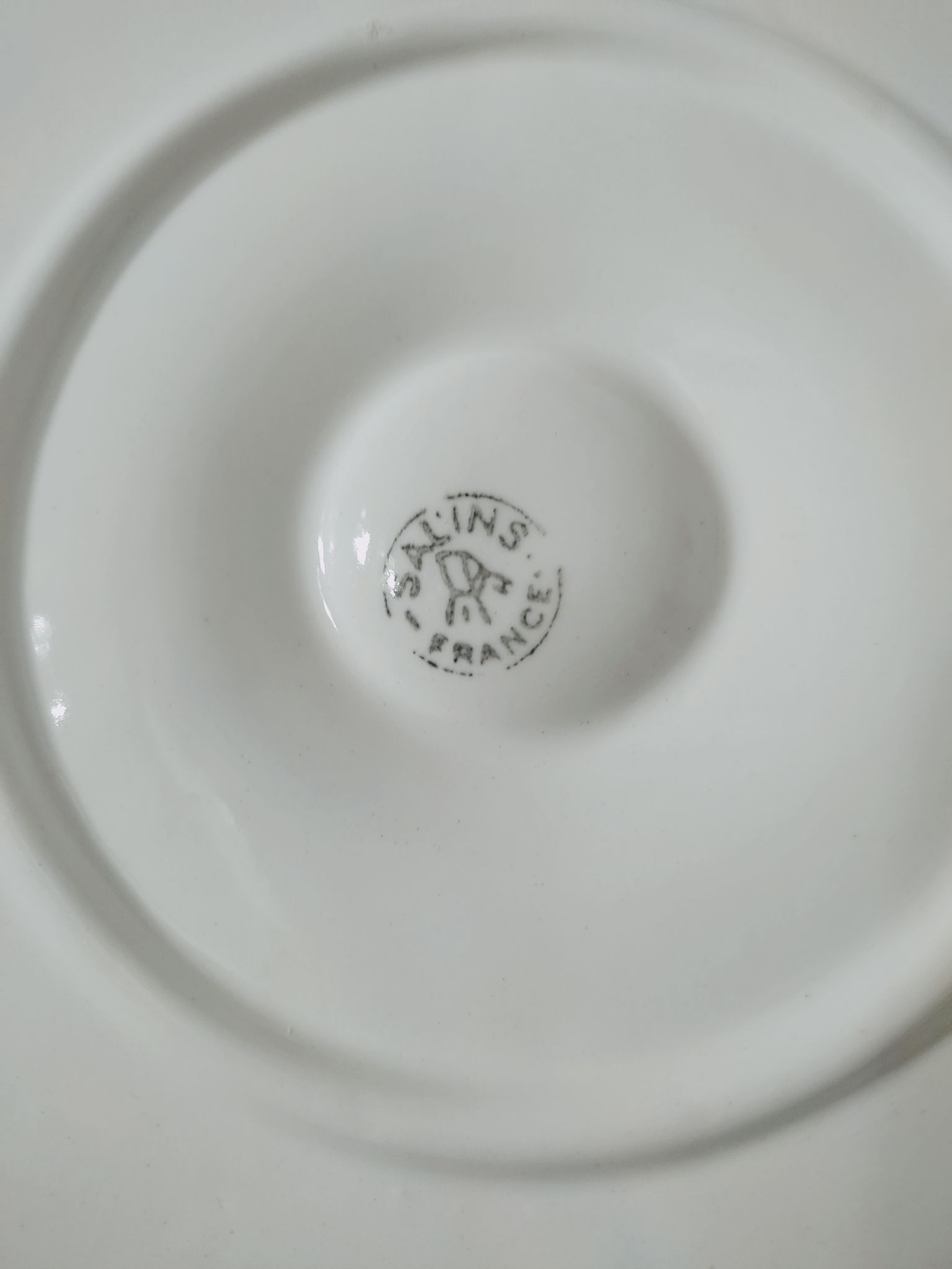 8 oyster plates in slurry by salins