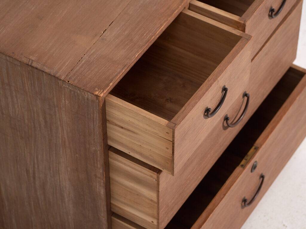 Small Japanese chest of drawers in paulownia – Ko-Dansu – Showa period (c. 1950-1979) #66