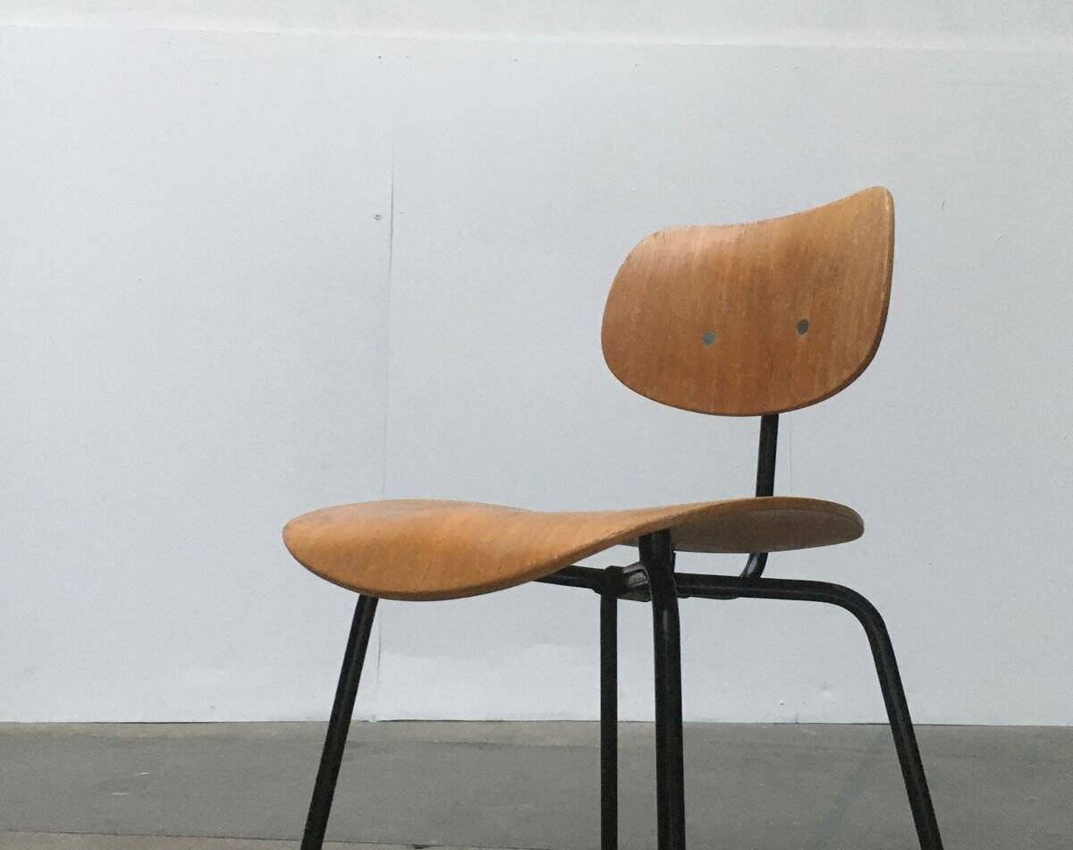German SE 68 chair from the early Mid-Century by Egon Eiermann for Wilde+Spieth.