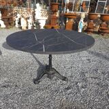 Table guéridon de bistrot pietement fonte et plateau effet marbre