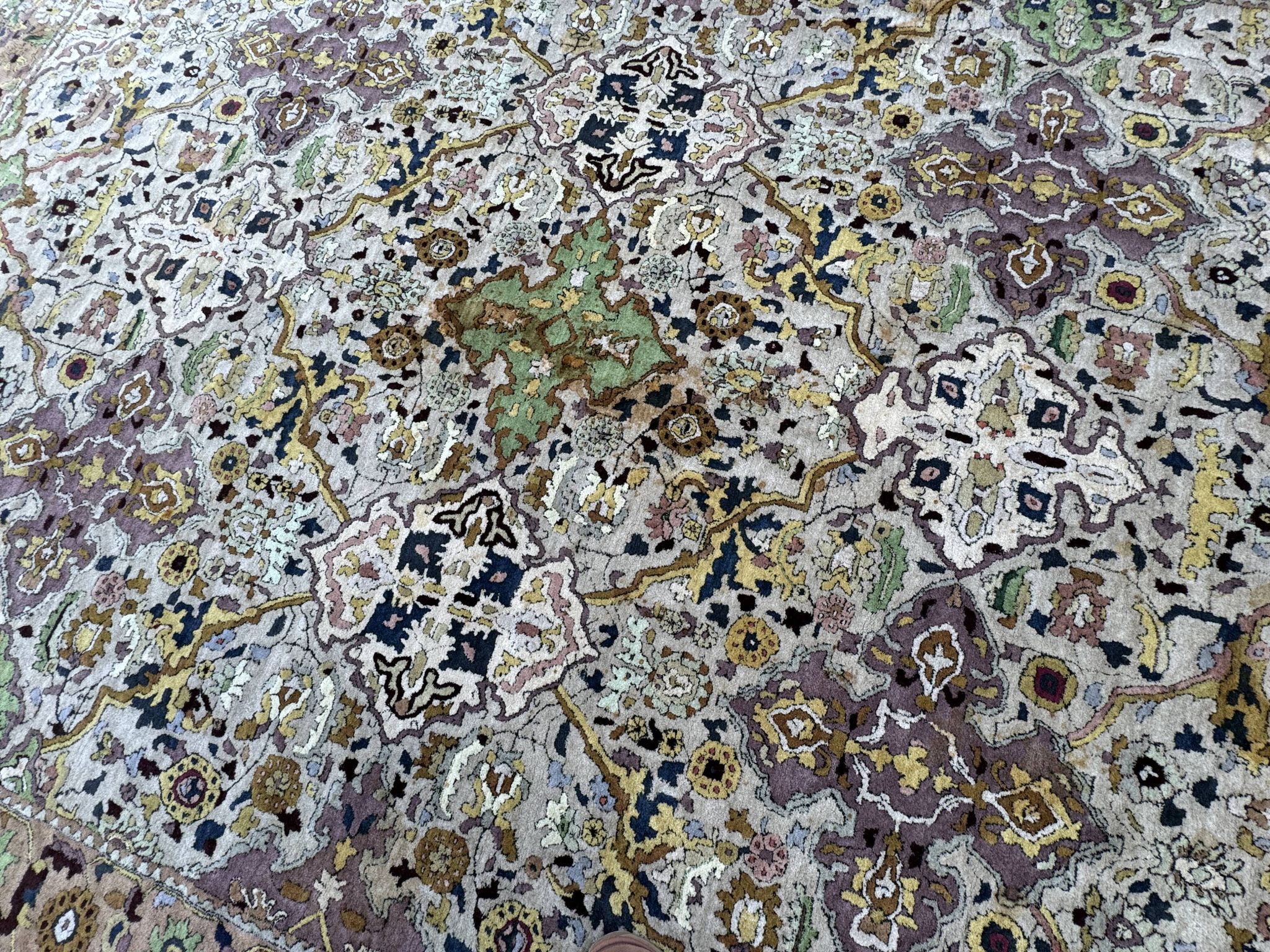 French Janus Lily Point Rug