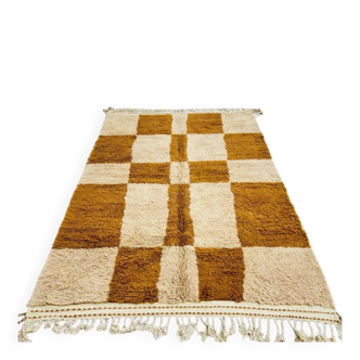 Handmade Boujad Berber rug in wool, 150/250cm