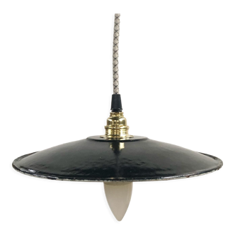 Suspension in black enamelled sheet metal