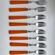 Set of 12 orange dessert forks in Bakelite and Tinplate 60s-70s