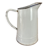 Enamelled pitcher