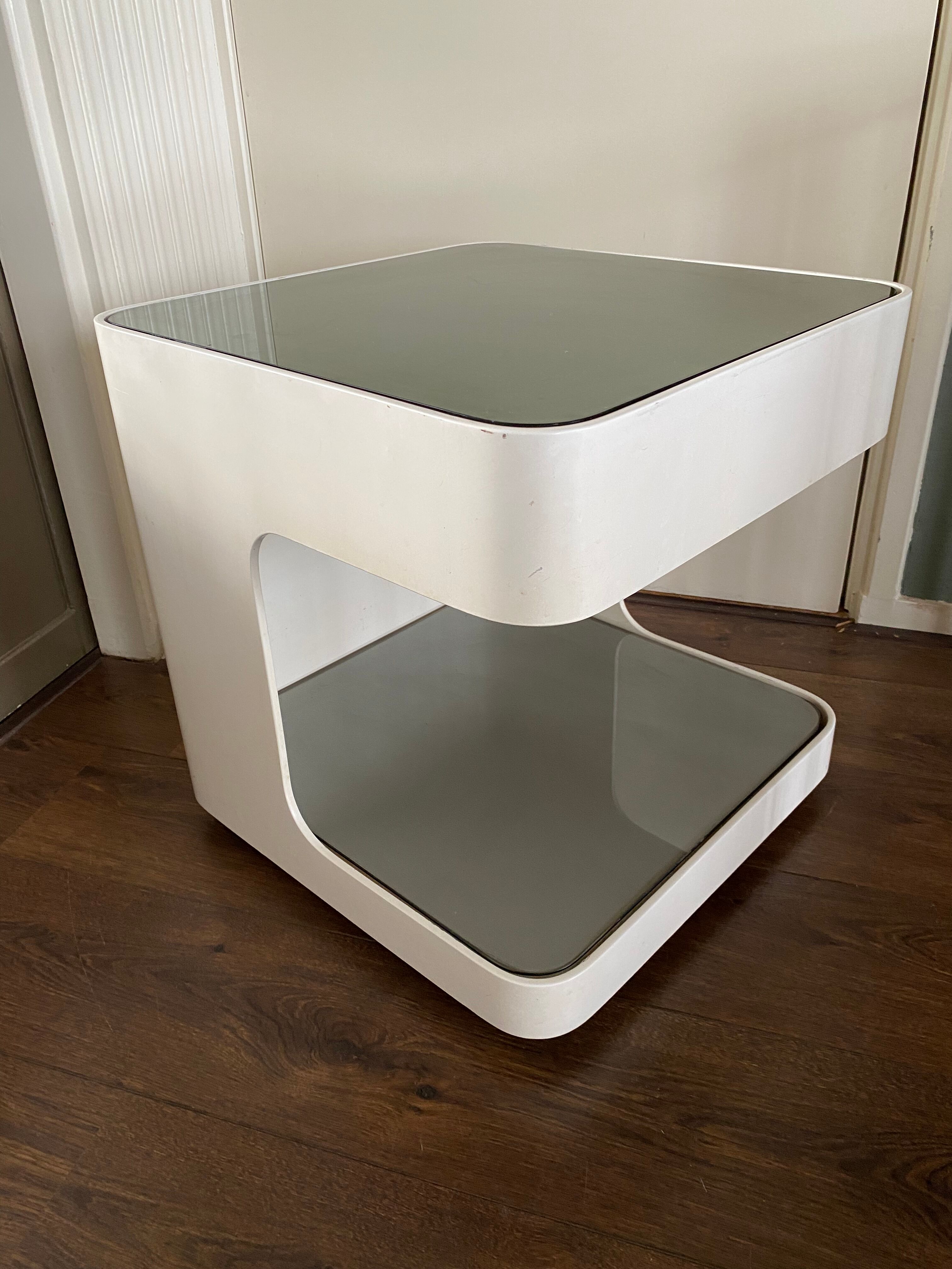 Table d’appoint space age en contreplaqué et verre, années 1970