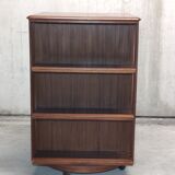 Rotating vintage library