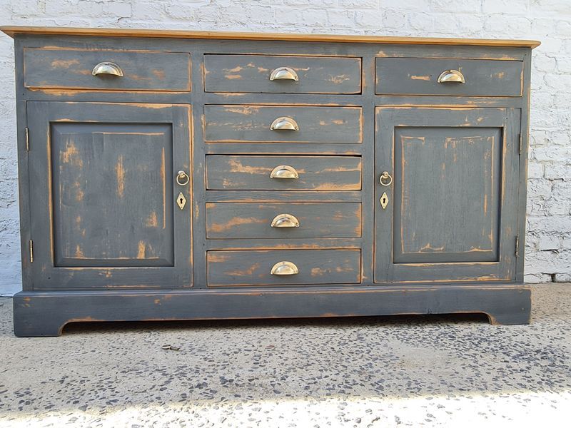 Cabinet bahut seven drawers and two doors patina gray