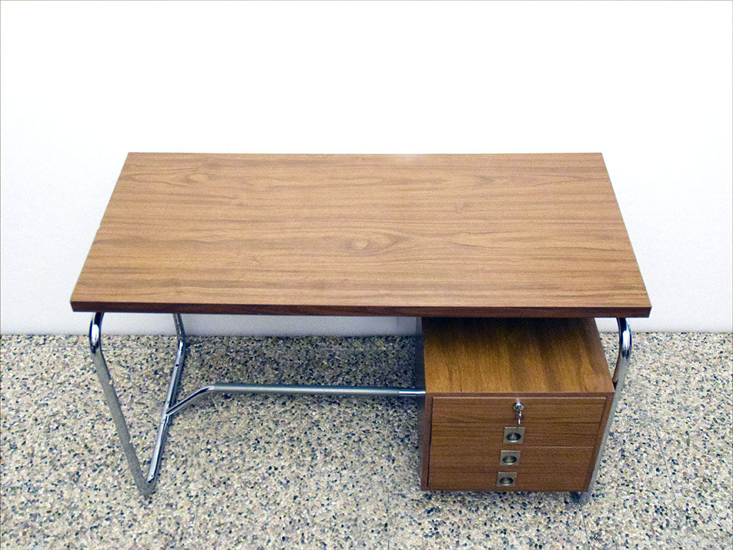 Bauhaus style desk, 1960's Italian production