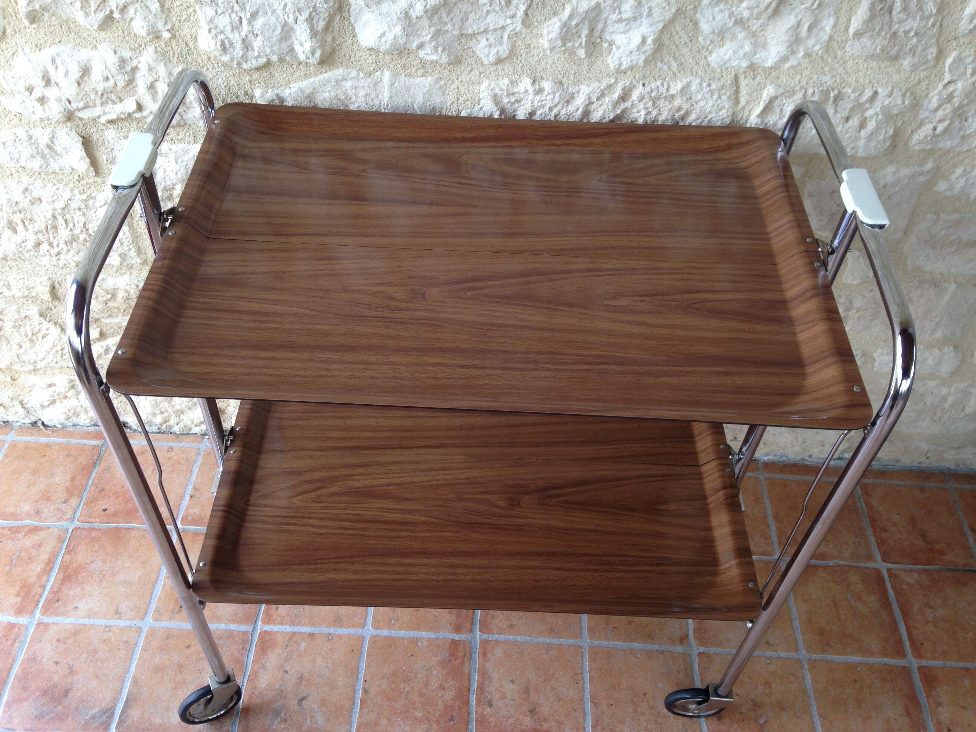 Serving table in formica 60/70