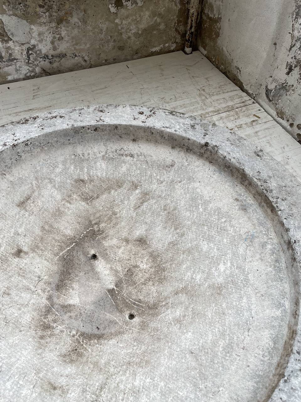 eternit planter basin