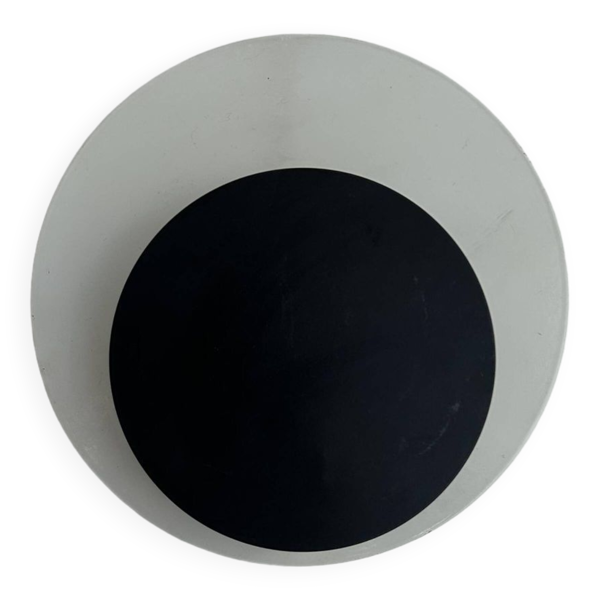 Applique vintage ''Cirkle'' métal laqué noir et blanc, Danemark 1970