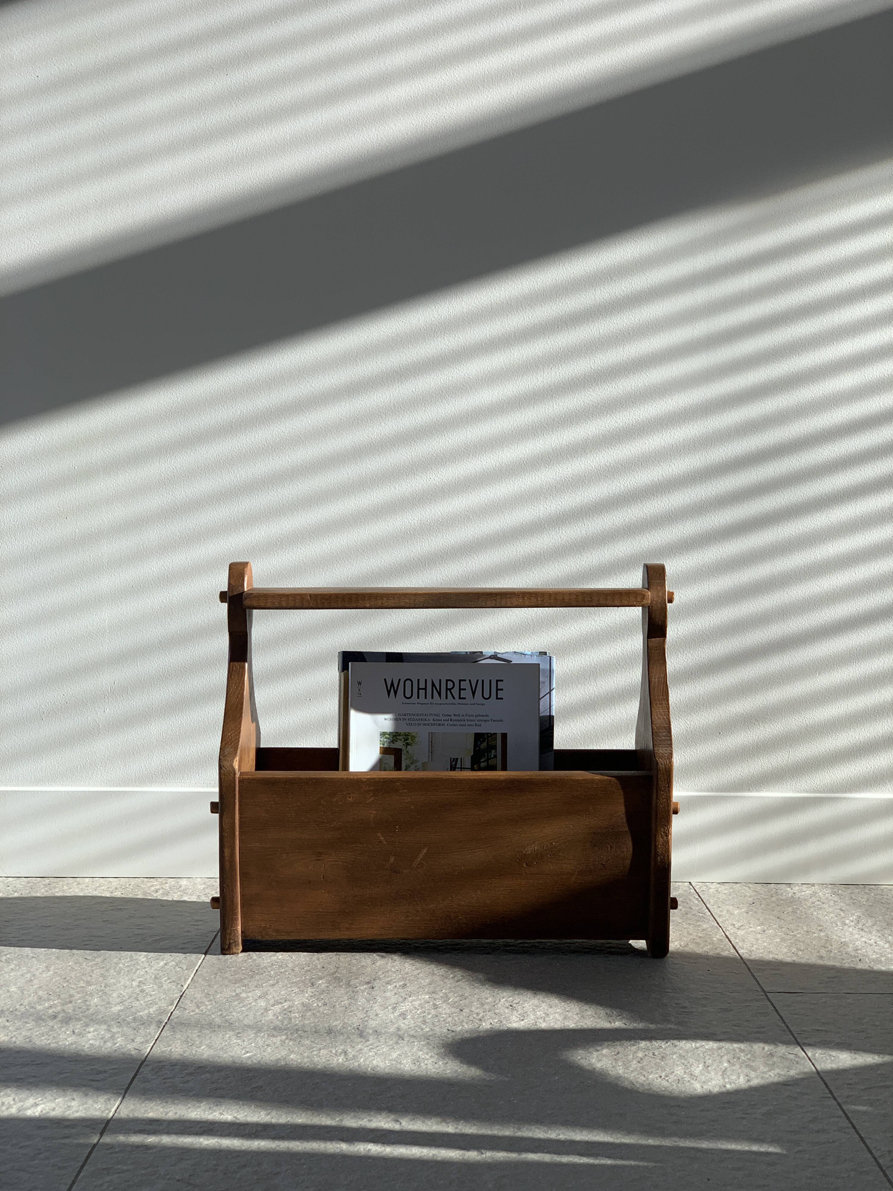 Wooden magazine rack
