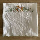 Nappe broderies lapins