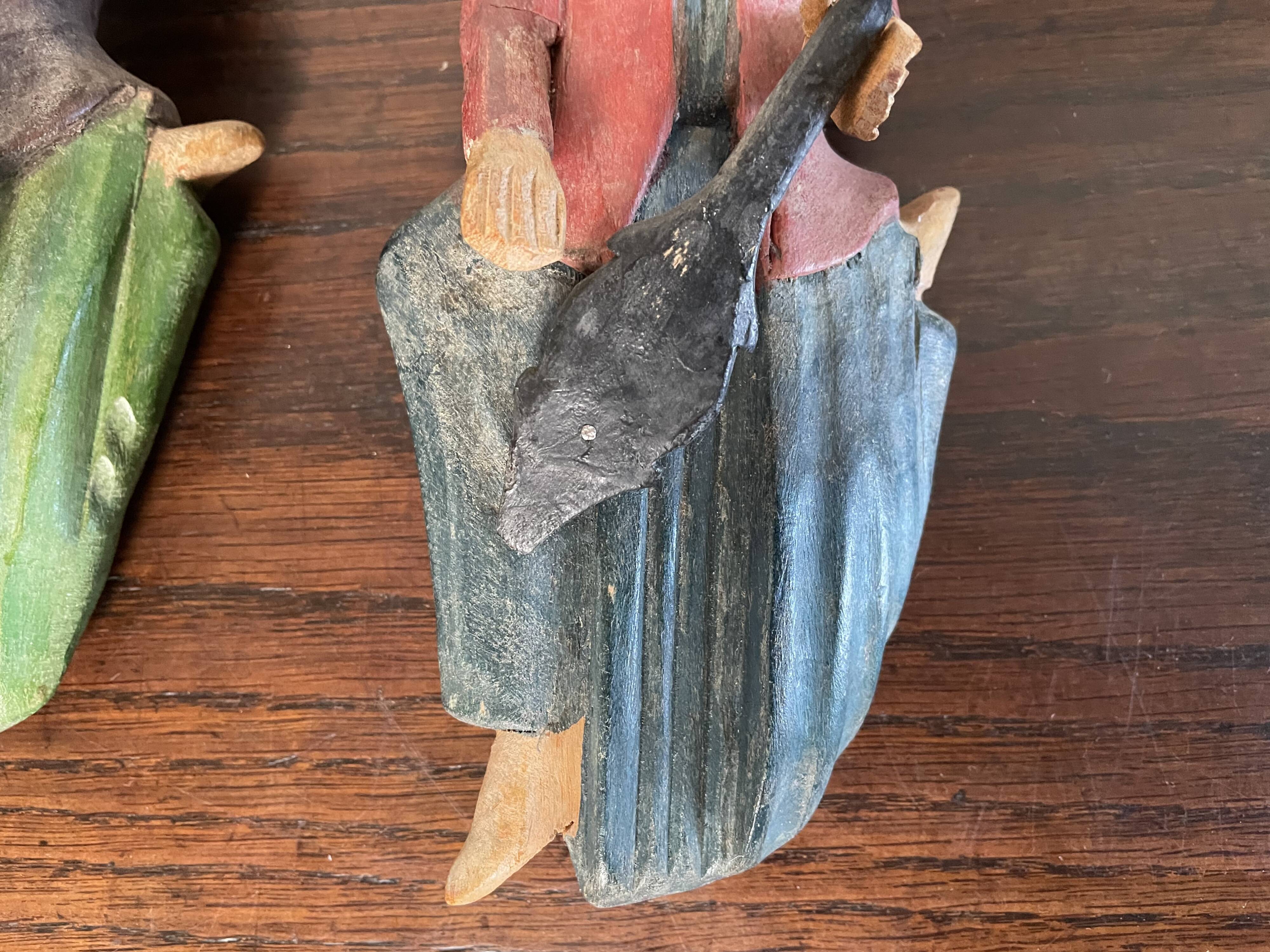 Polychrome wooden statuettes musicians from Asia