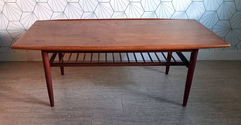 Danish 1960s teak coffee table with slatted shelf.