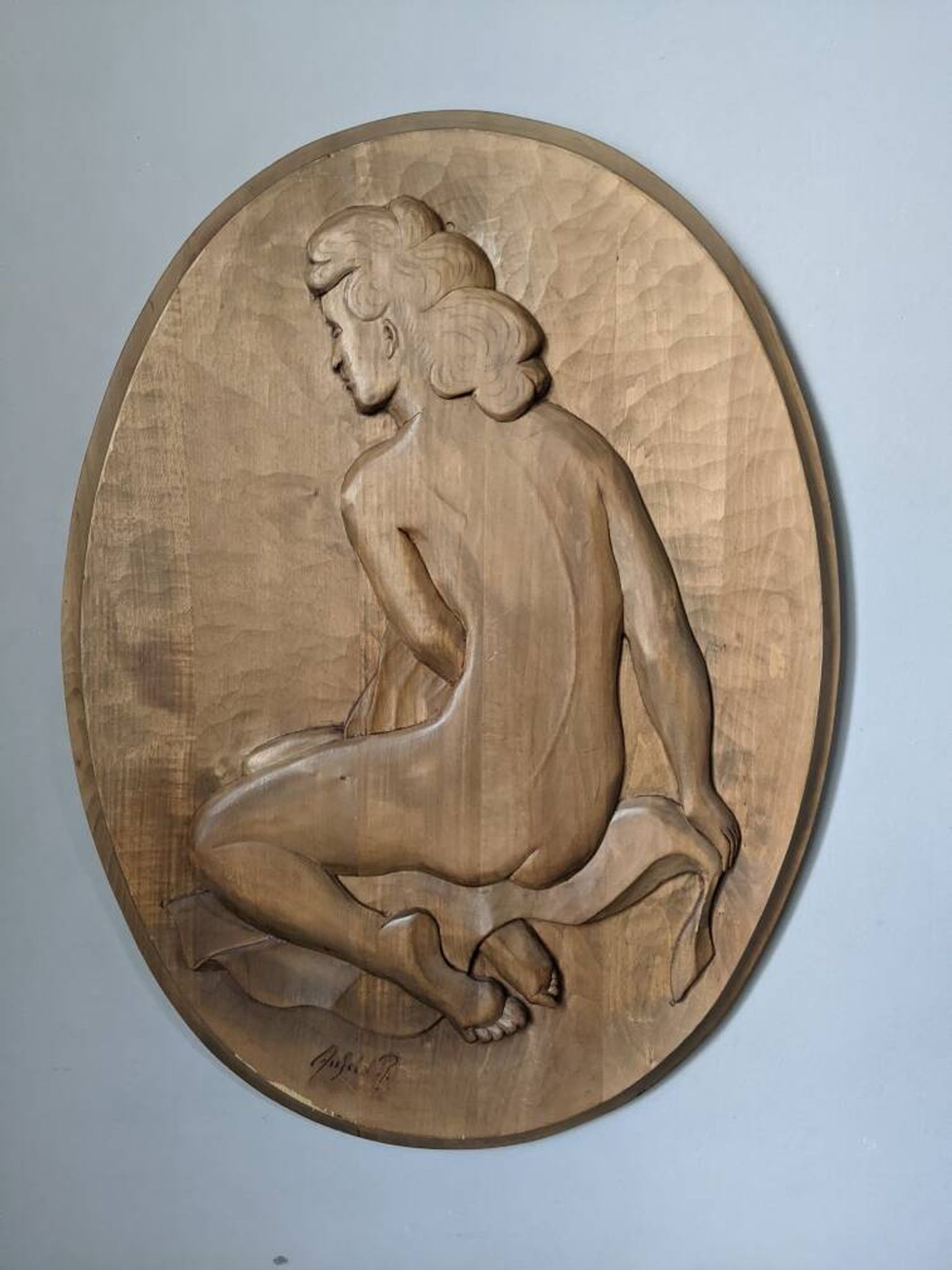 Bas-relief ovale ancien "Nu féminin"